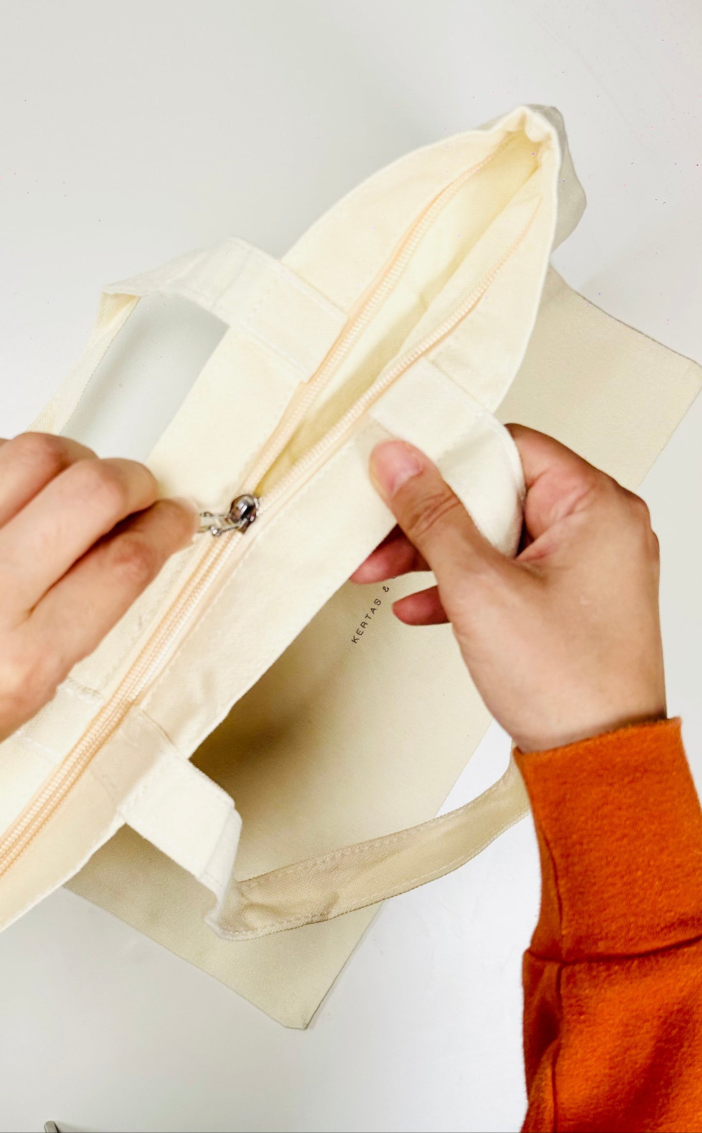 Canvas Tote Bag - Signature Bow