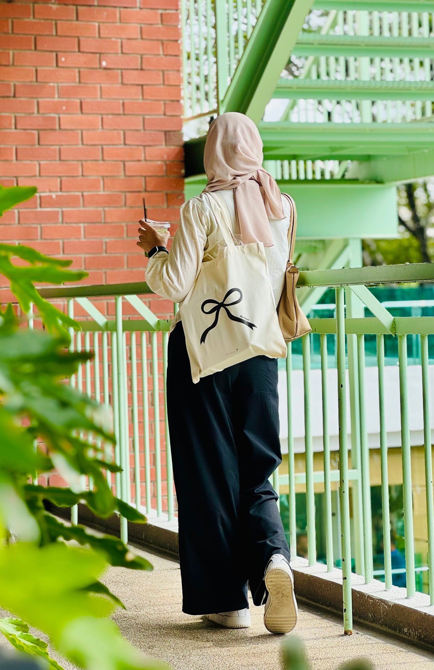 Canvas Tote Bag - Signature Bow